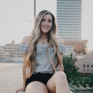 Meet your Posher, Sofia